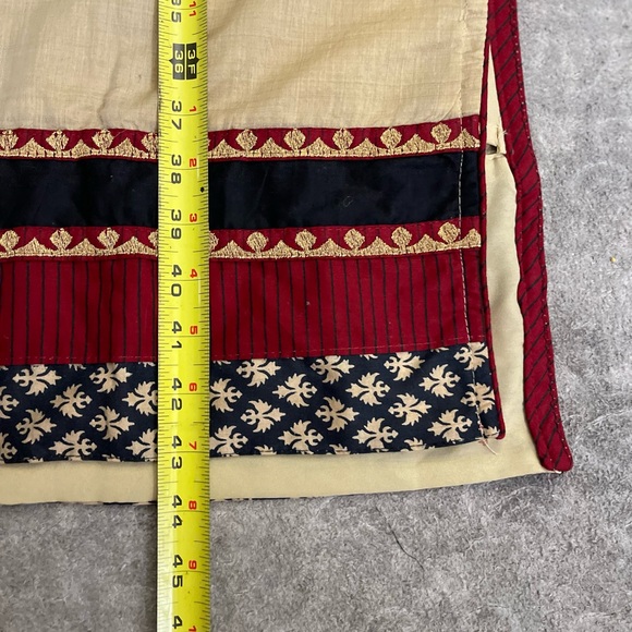 Hand Embroidered Traditional Dress - Picture 6 of 6